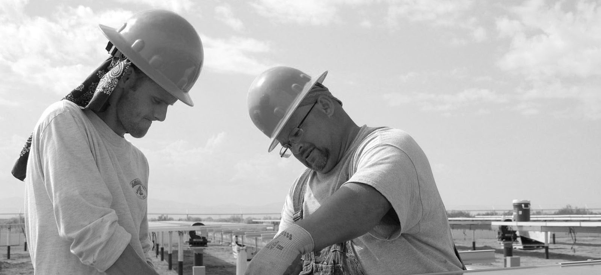 HYDRAULIC STEEL HOLE PUNCHER